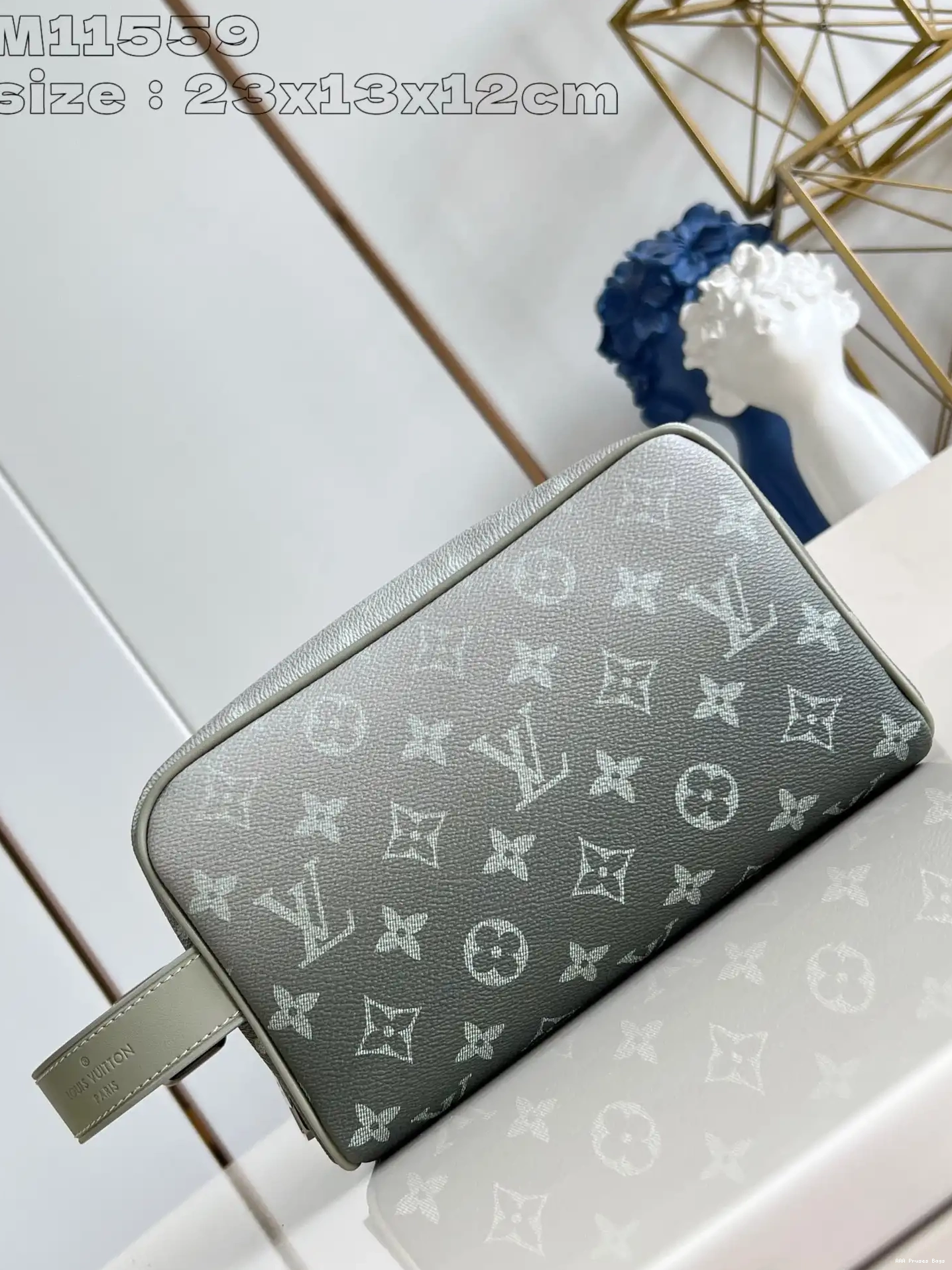AAA Replica Ru VUITTON DOPP LOCKER KIT LOUIS bag-23*13*12CM 0621